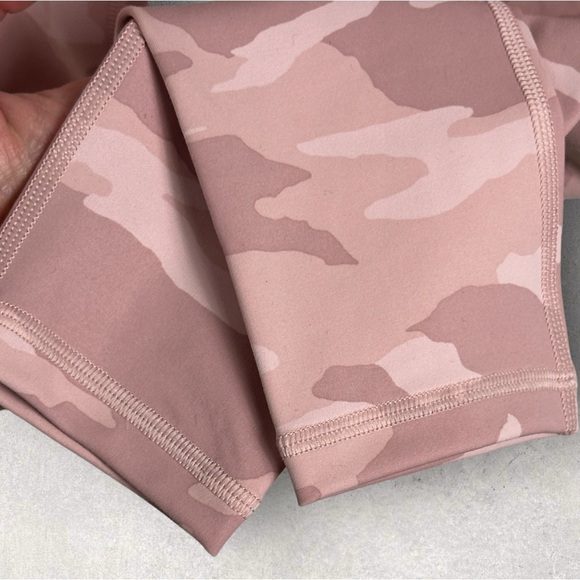 Athleta Elation Camo Pink Leggings Size‎ XXS 7/8 Length Yoga Run Fitness Pants - Picture 7 of 15